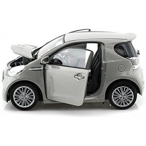 1:24 Aston Martin Cygnet