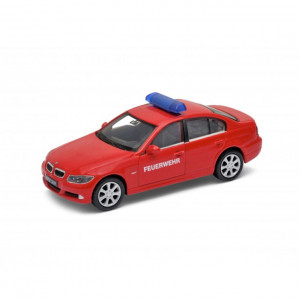 1:34 BMW 330i Fire