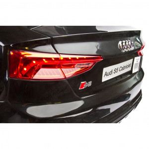 Elektrické autíčko Toyz AUDI S5 - 2 motory white
