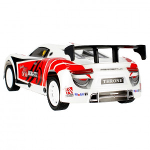 Velké závodní auto