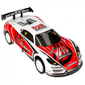 Velké závodní auto