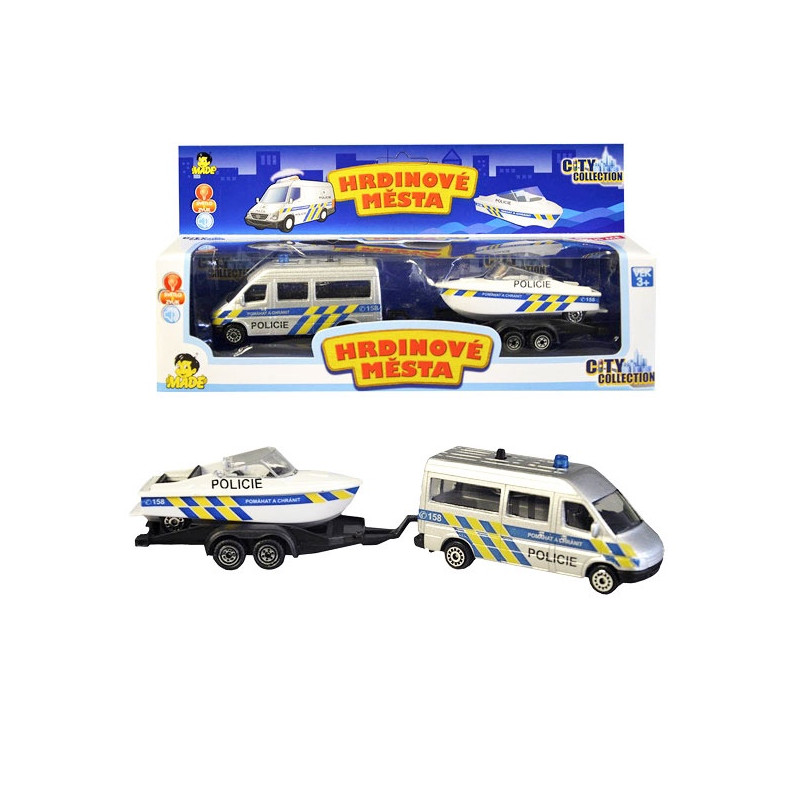 Auto policajné s člnom