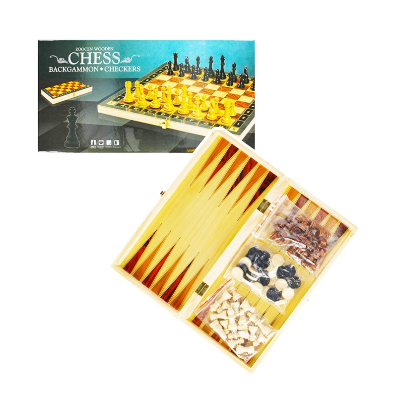 Dřevěné šachy a backgammon v krabičce