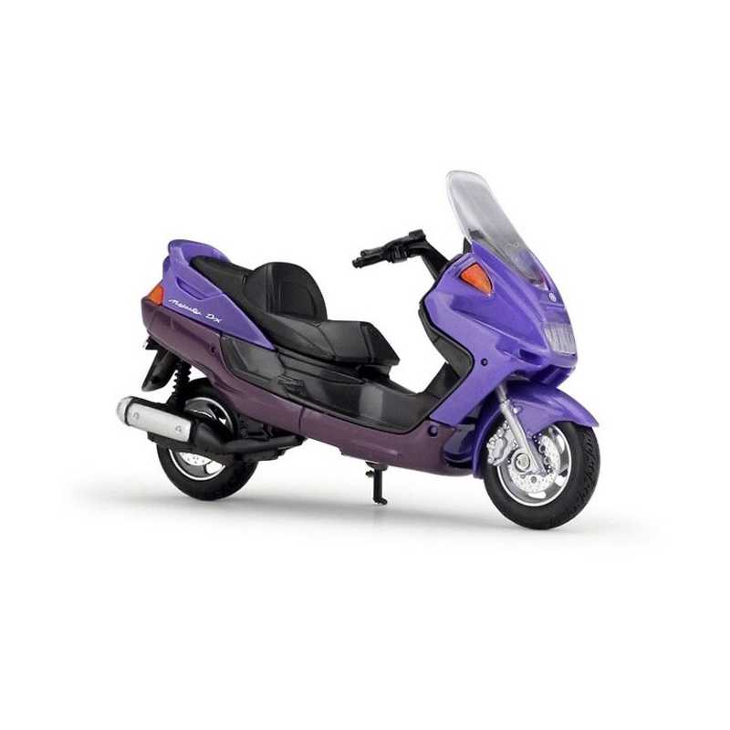 1:18 1999 Yamaha Majesty YP250DX