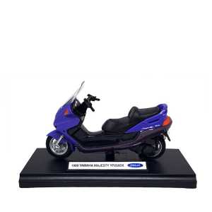 1:18 1999 Yamaha Majesty YP250DX