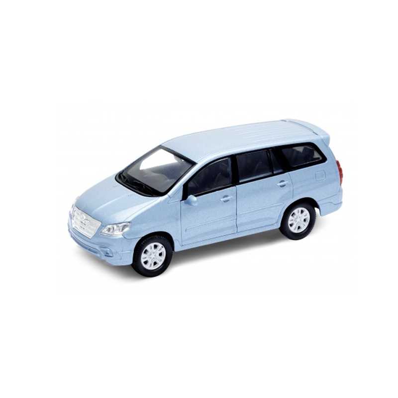 1:34 Toyota Innova